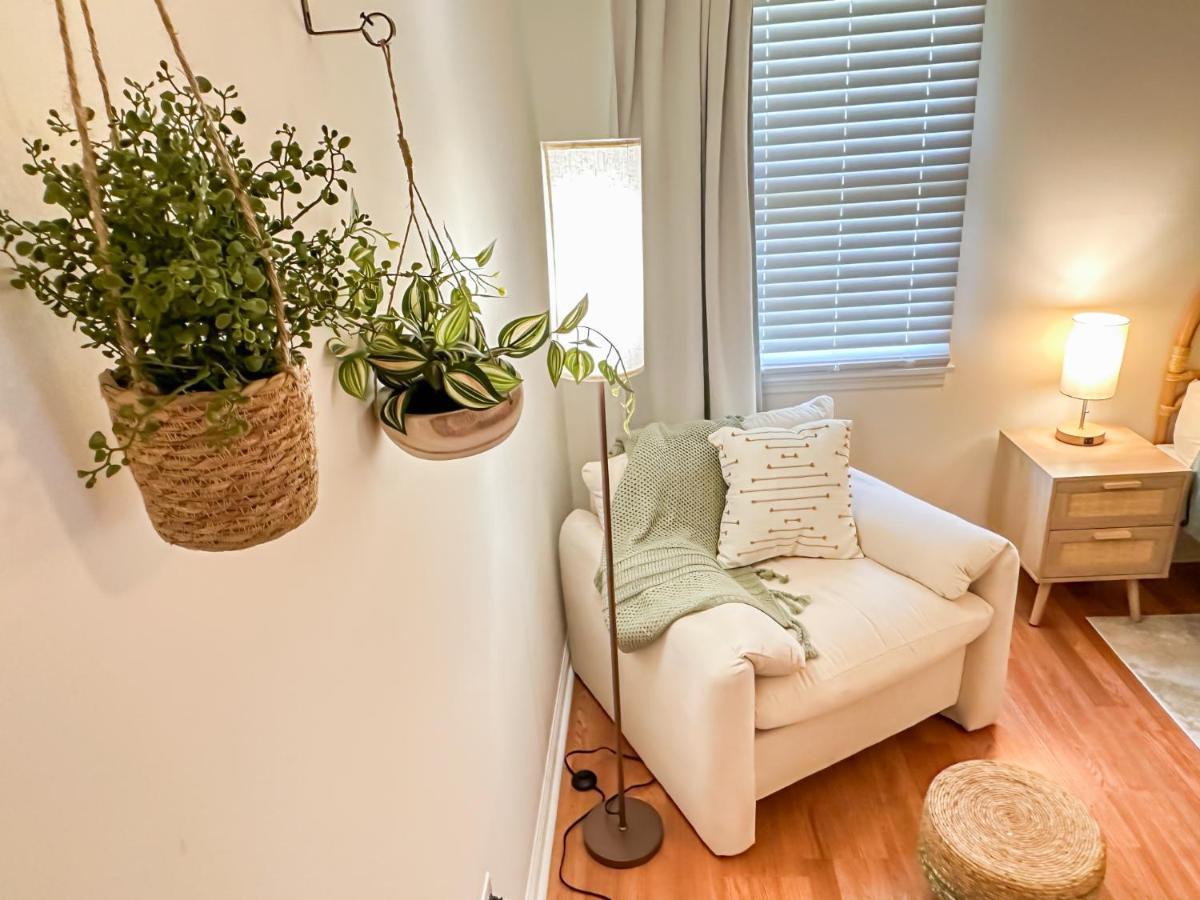 Cozy Oasis 15Min To Dt & Tybee, Home Away From Home - The Nest Savannah Exterior photo